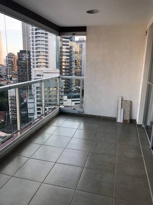 Foto 1 de Apartamento com 2 Quartos para alugar, 64m² em Sumaré, São Paulo