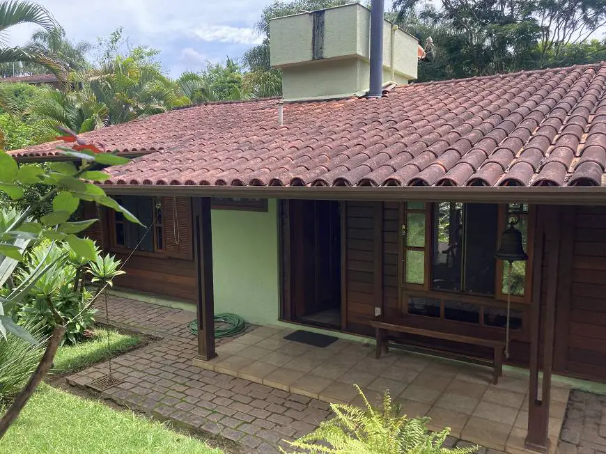 Foto 1 de Casa de Condomínio com 3 Quartos à venda, 153m² em Canto das Águas, Rio Acima