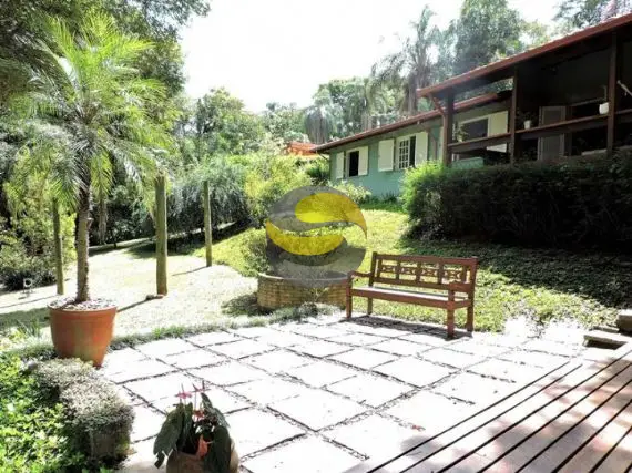 Foto 1 de Casa de Condomínio com 3 Quartos à venda, 320m² em Parque Primavera, Carapicuíba