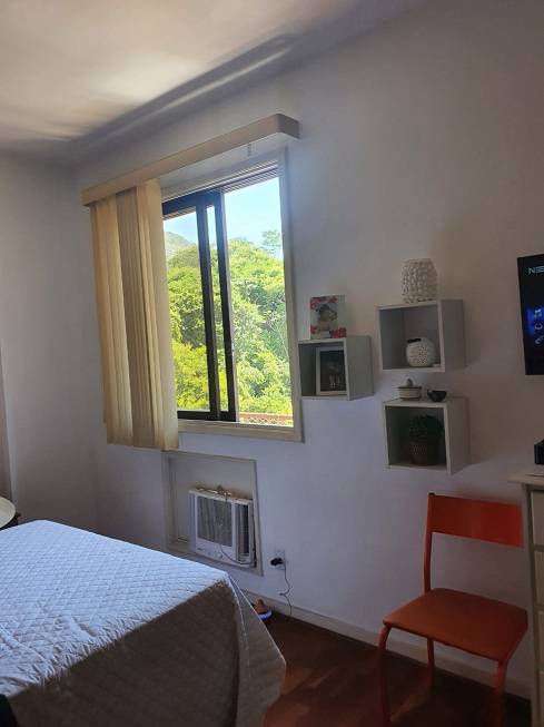Foto 4 de Apartamento com 1 Quarto para alugar, 65m² em Humaitá, Rio de Janeiro