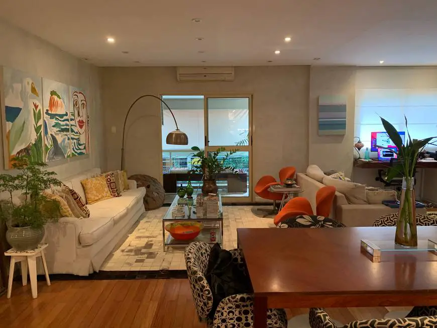 Foto 2 de Apartamento com 1 Quarto para alugar, 115m² em Jardim Botânico, Rio de Janeiro