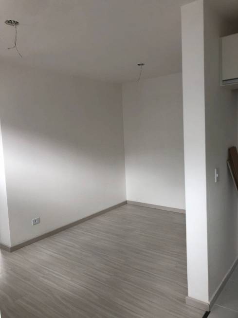 Foto 3 de Apartamento com 2 Quartos à venda, 41m² em Colônia Rio Grande, São José dos Pinhais