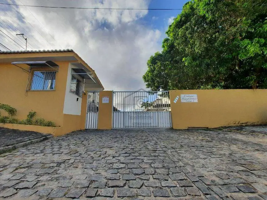 Foto 1 de Apartamento com 2 Quartos para alugar, 57m² em Neópolis, Natal
