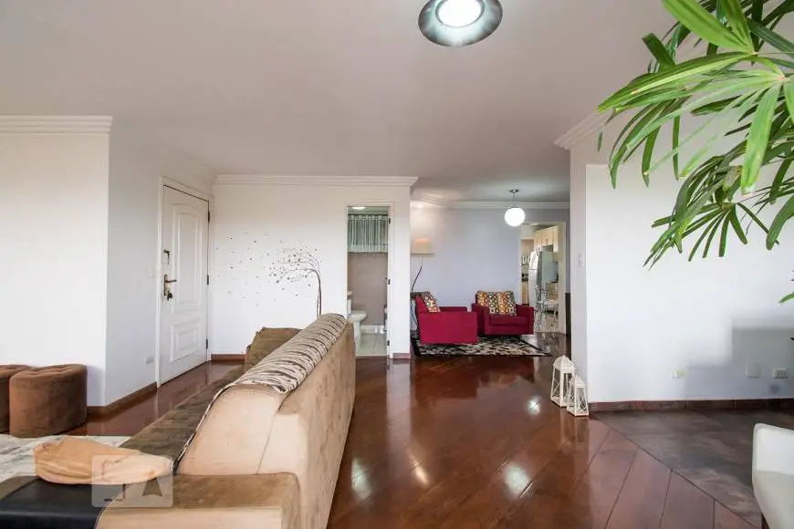 Foto 2 de Apartamento com 3 Quartos para alugar, 147m² em Bosque da Saúde, São Paulo