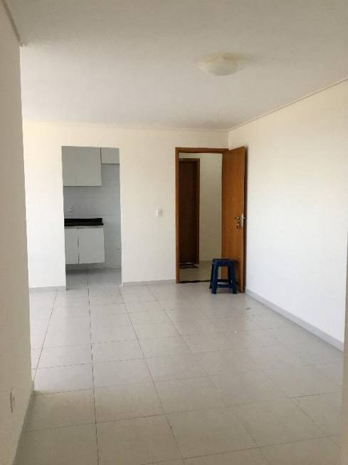 Foto 4 de Apartamento com 3 Quartos para alugar, 85m² em Catole, Campina Grande