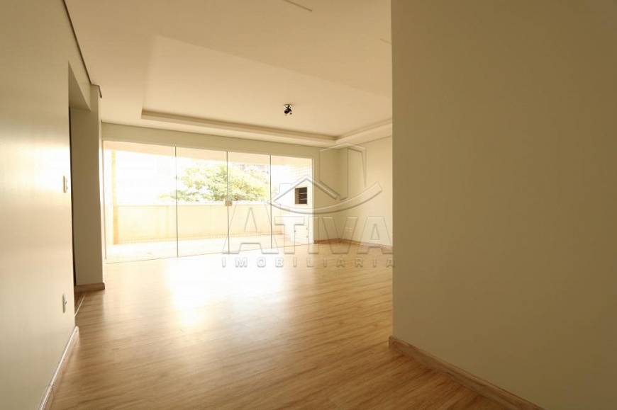 Foto 5 de Apartamento com 3 Quartos à venda, 139m² em Centro, Toledo