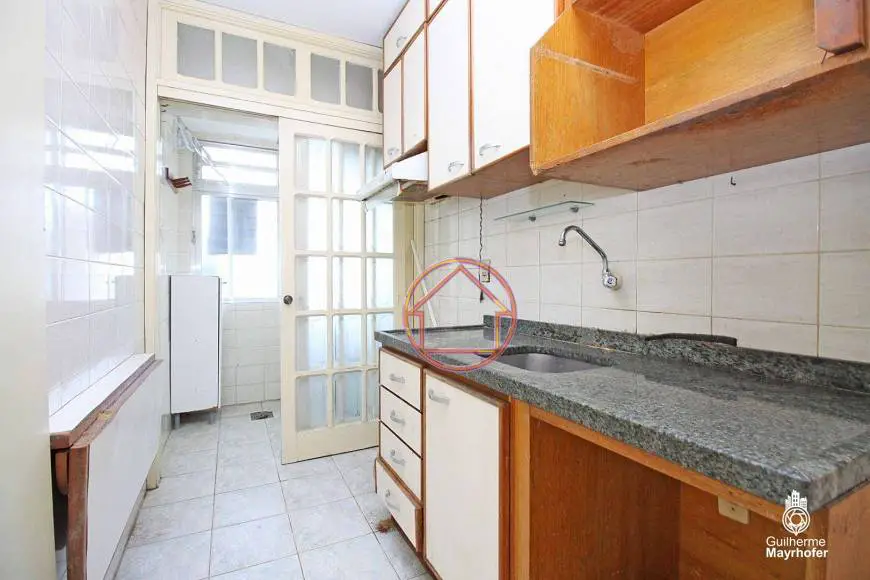 Foto 2 de Apartamento com 3 Quartos à venda, 72m² em Jardim do Salso, Porto Alegre
