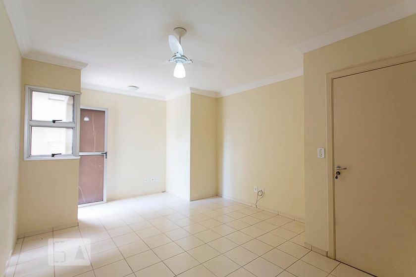Foto 4 de Apartamento com 3 Quartos para alugar, 64m² em Tubalina, Uberlândia