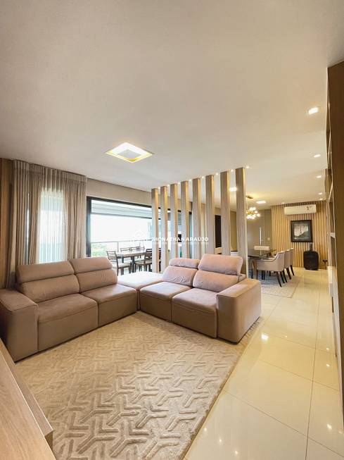 Foto 5 de Apartamento com 4 Quartos à venda, 210m² em Jardim Cuiabá, Cuiabá