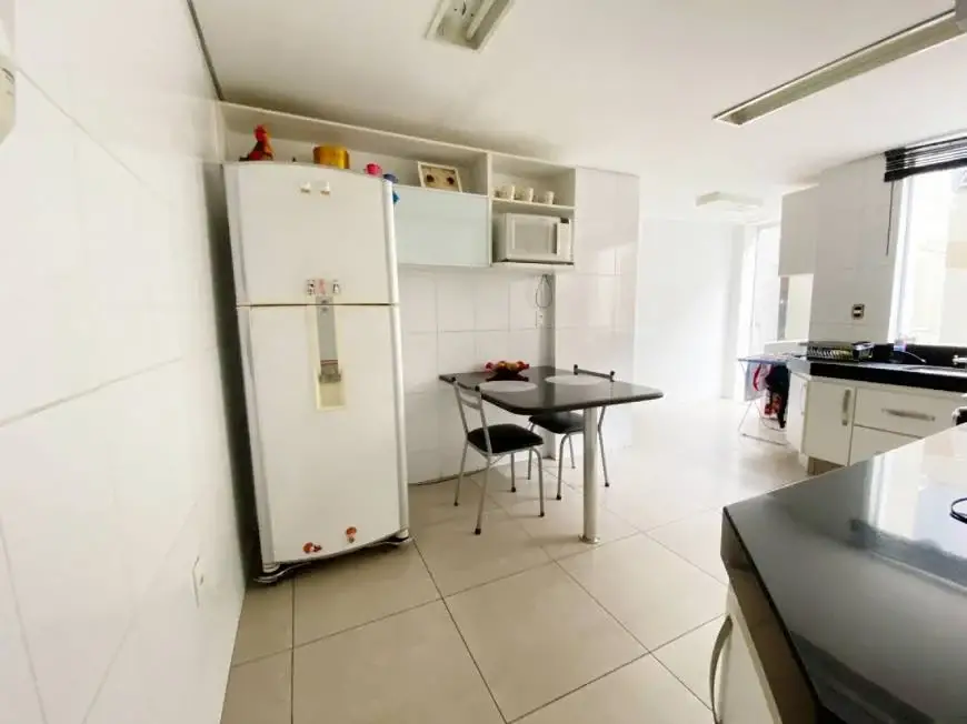 Foto 5 de Apartamento com 4 Quartos para alugar, 180m² em Sion, Belo Horizonte