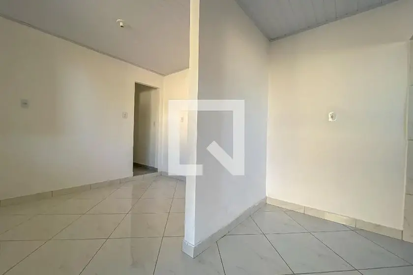 Foto 4 de Casa com 2 Quartos para alugar, 40m² em Penha, Rio de Janeiro