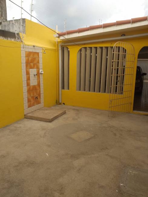 Foto 1 de Casa com 3 Quartos à venda, 160m² em Capim Macio, Natal