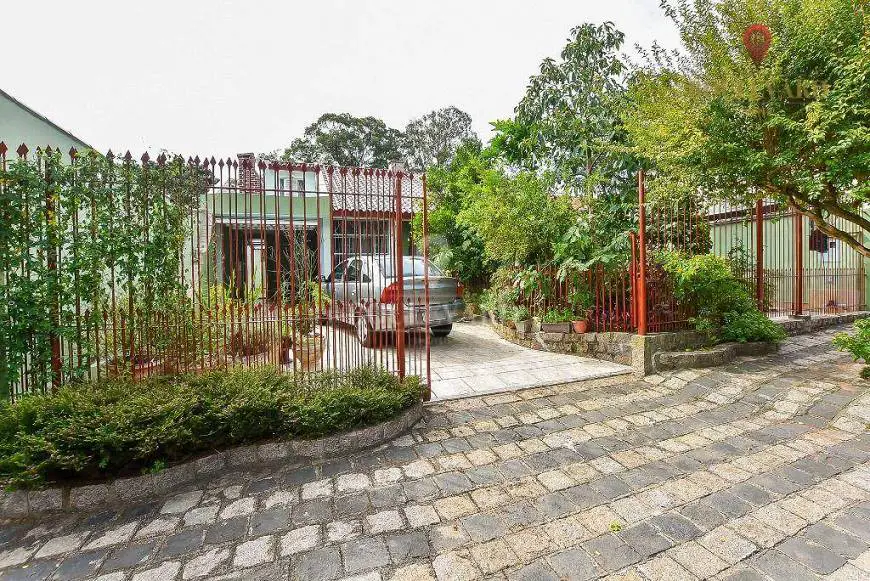 Foto 1 de Casa com 3 Quartos à venda, 190m² em Jardim das Américas, Curitiba