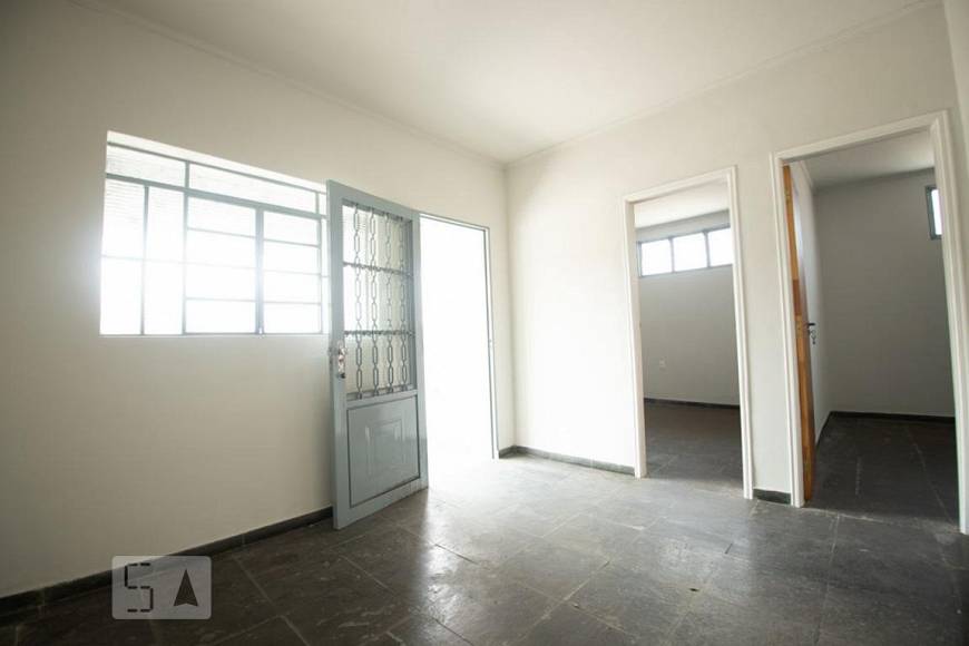 Foto 1 de Casa com 6 Quartos para alugar, 350m² em Vila Carminha, Campinas