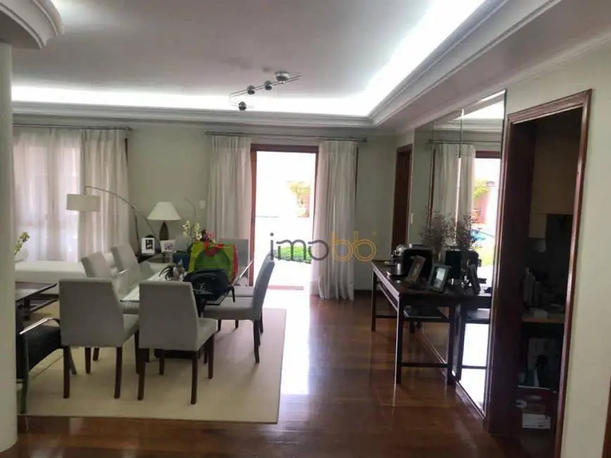 Foto 1 de Casa de Condomínio com 3 Quartos à venda, 300m² em Granja Olga, Sorocaba