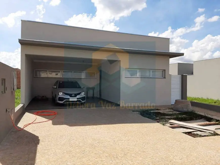 Foto 1 de Casa de Condomínio com 3 Quartos à venda, 157m² em Jardim Valencia, Ribeirão Preto