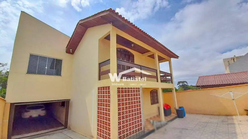 Foto 1 de Sobrado com 4 Quartos à venda, 292m² em Rio Verde, Colombo