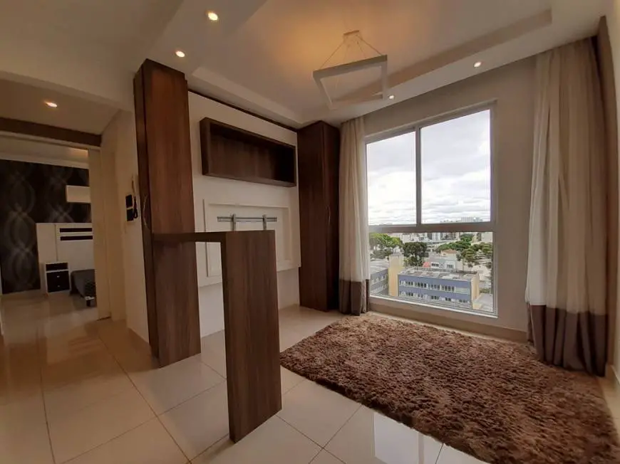 Foto 3 de Apartamento com 1 Quarto para alugar, 30m² em Alto da Glória, Curitiba