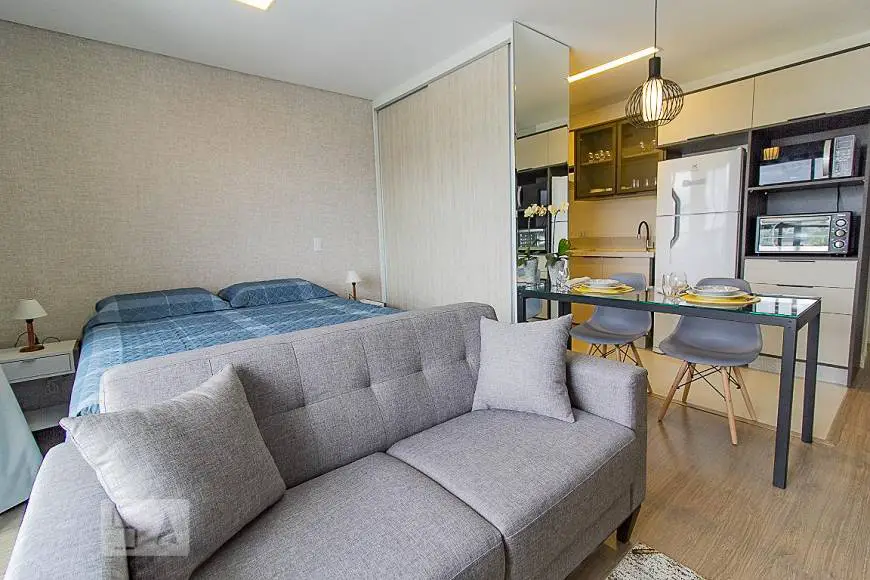Foto 1 de Apartamento com 1 Quarto para alugar, 37m² em Capão Raso, Curitiba