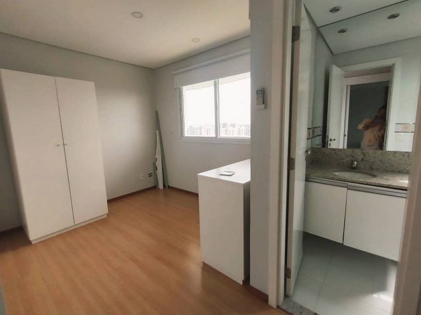 Foto 2 de Apartamento com 3 Quartos para alugar, 167m² em Adrianópolis, Manaus