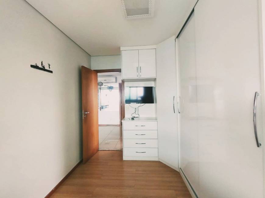 Foto 4 de Apartamento com 3 Quartos para alugar, 167m² em Adrianópolis, Manaus