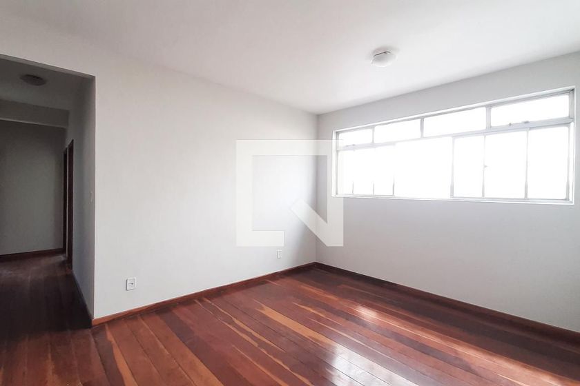 Foto 2 de Apartamento com 3 Quartos para alugar, 90m² em Santa Rosa, Belo Horizonte