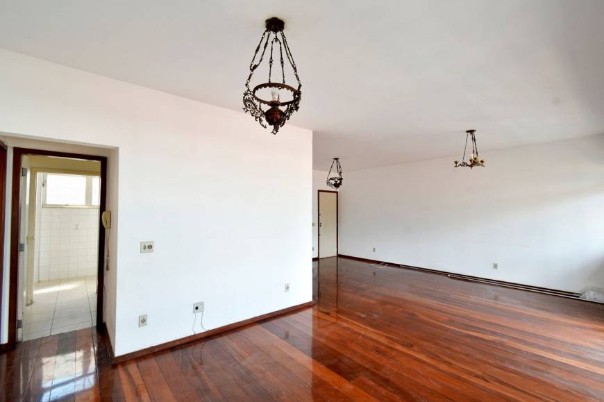 Foto 3 de Apartamento com 3 Quartos à venda, 145m² em São José, Belo Horizonte