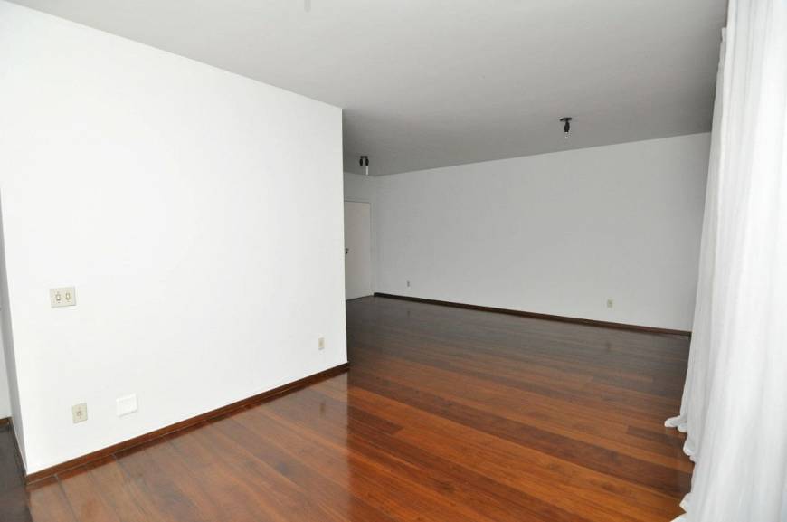 Foto 4 de Apartamento com 3 Quartos à venda, 190m² em São José, Belo Horizonte