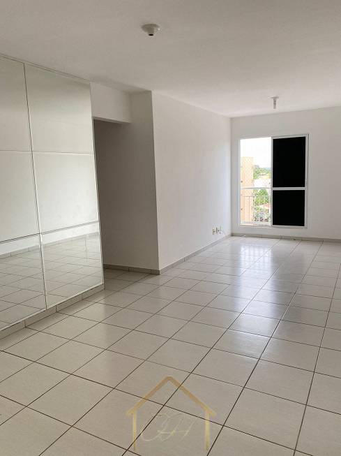 Foto 1 de Apartamento com 3 Quartos para alugar, 70m² em Vista Alegre, Cuiabá