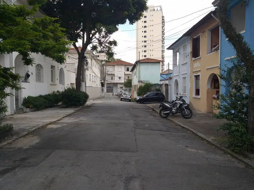 Foto 1 de Casa com 2 Quartos para venda ou aluguel, 80m² em Cambuci, São Paulo