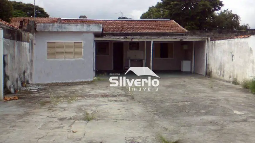 Foto 1 de Casa com 2 Quartos à venda, 70m² em Jardim Vale do Sol, São José dos Campos