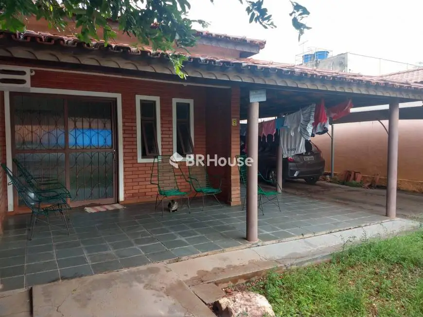 Foto 1 de Casa com 3 Quartos à venda, 166m² em CPA II, Cuiabá