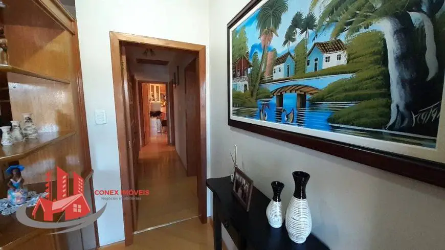 Foto 2 de Casa com 3 Quartos à venda, 222m² em Cristo Redentor, Caxias do Sul