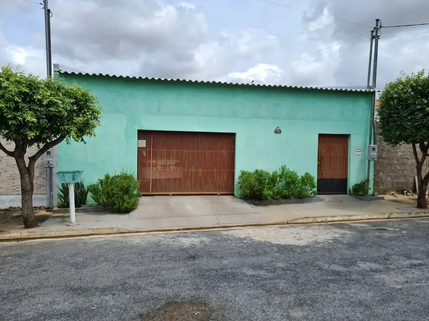 Foto 1 de Casa com 3 Quartos à venda, 89m² em Santa Terezinha 1 Etapa, Cuiabá