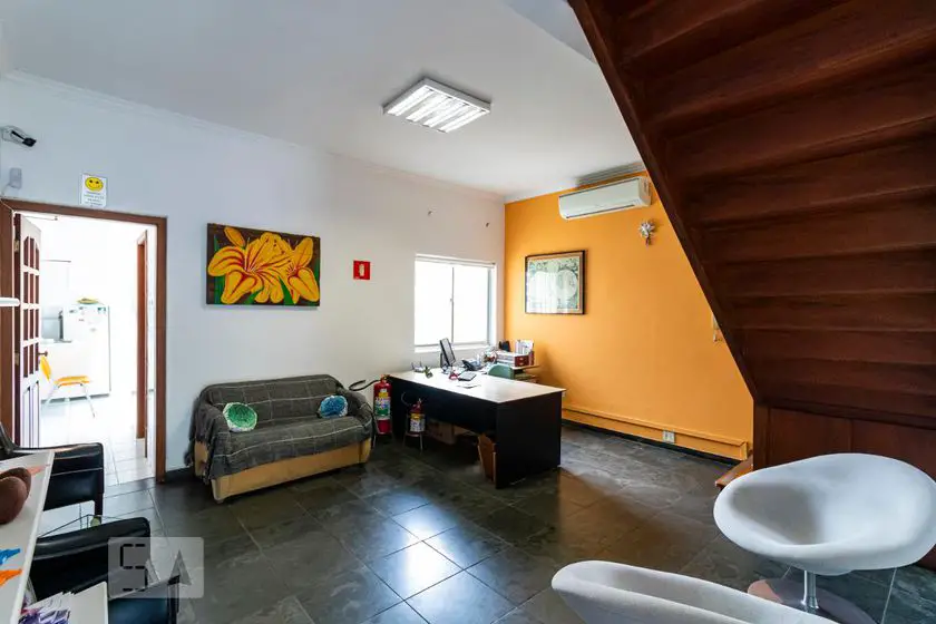 Foto 1 de Casa com 4 Quartos para alugar, 94m² em Cambuci, São Paulo