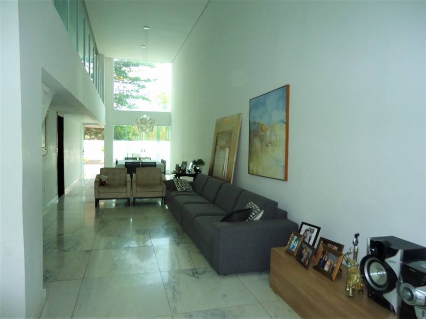 Foto 1 de Casa com 4 Quartos à venda, 412m² em Santa Lúcia, Belo Horizonte