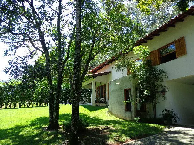 Foto 1 de Casa de Condomínio com 3 Quartos para venda ou aluguel, 222m² em Granja Viana, Carapicuíba