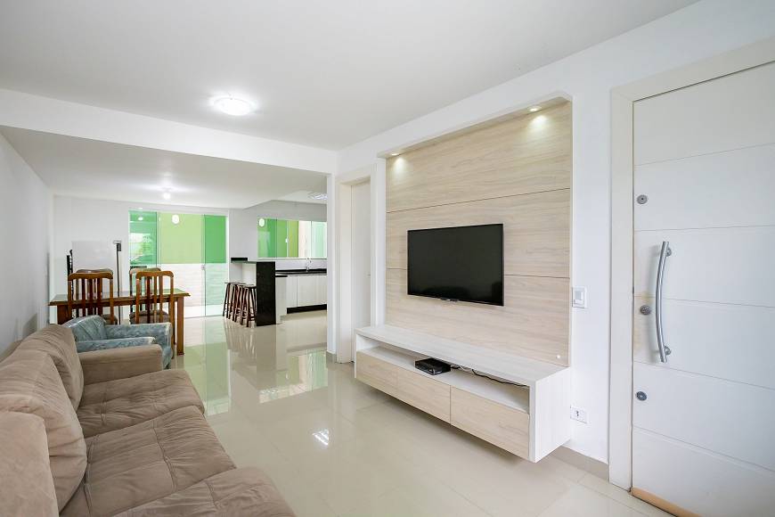 Foto 1 de Casa de Condomínio com 4 Quartos à venda, 160m² em Orleans, Curitiba