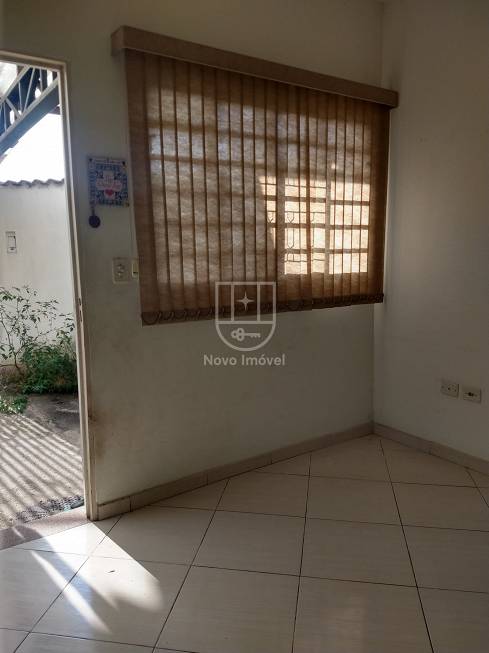 Foto 2 de Sobrado com 3 Quartos para alugar, 93m² em Residencial Mombaca I, Pindamonhangaba