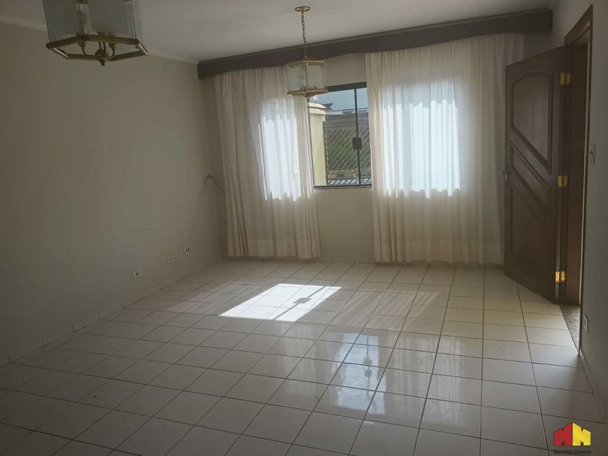 Foto 1 de Sobrado com 4 Quartos para alugar, 210m² em Vila Gomes Cardim, São Paulo