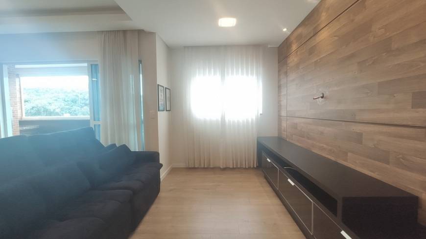 Foto 3 de Apartamento com 2 Quartos para alugar, 91m² em América, Joinville