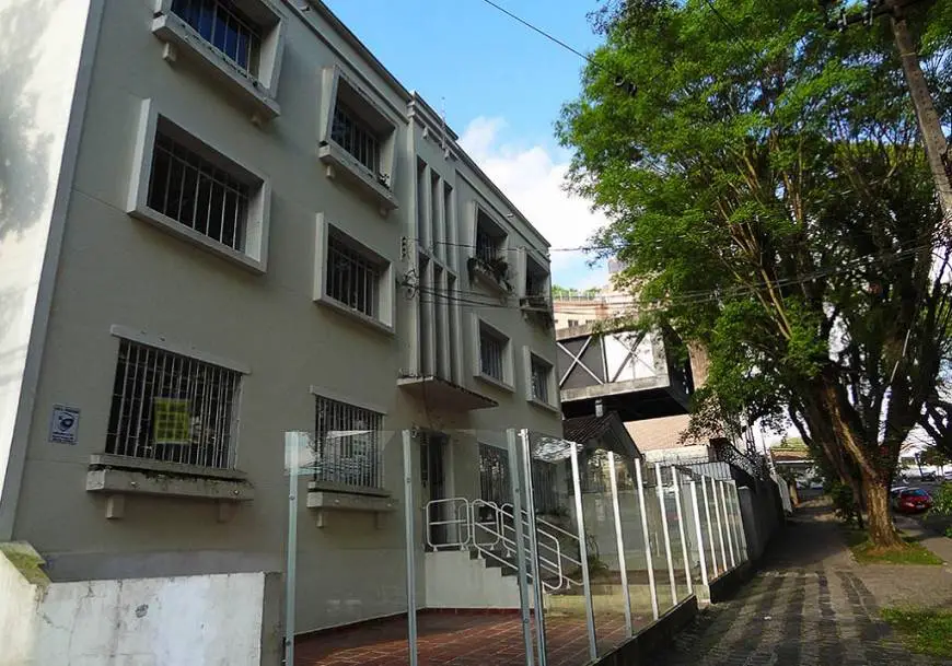 Foto 1 de Apartamento com 2 Quartos para alugar, 49m² em Bigorrilho, Curitiba