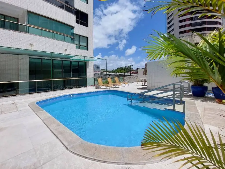 Foto 1 de Apartamento com 2 Quartos para alugar, 108m² em Boa Viagem, Recife