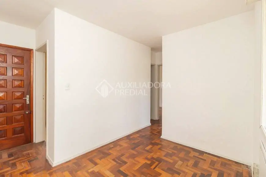 Foto 4 de Apartamento com 2 Quartos para alugar, 47m² em Menino Deus, Porto Alegre