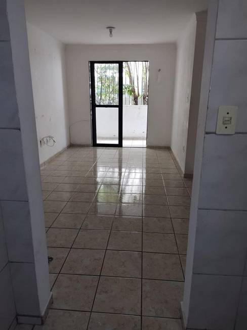 Foto 1 de Apartamento com 3 Quartos para alugar, 75m² em Bancários, João Pessoa