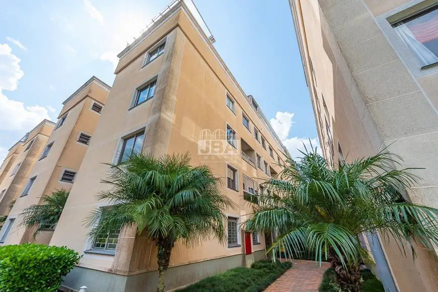 Foto 1 de Apartamento com 3 Quartos à venda, 65m² em Cabral, Curitiba