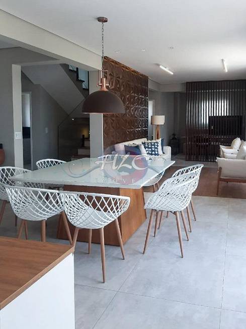 Foto 2 de Apartamento com 3 Quartos à venda, 220m² em Centro, Jundiaí