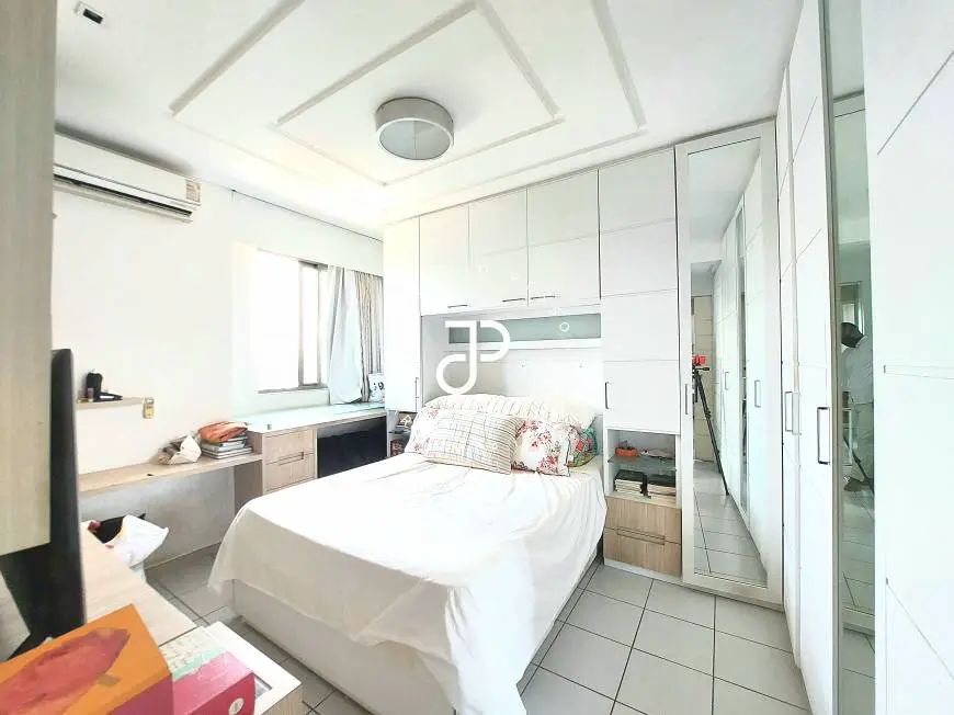 Foto 2 de Apartamento com 3 Quartos à venda, 109m² em Espinheiro, Recife