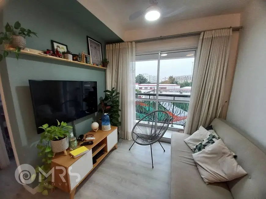 Foto 1 de Apartamento com 3 Quartos à venda, 59m² em Liberdade, São Paulo