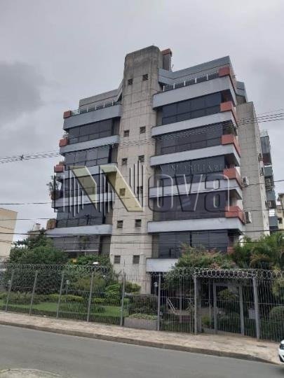 Foto 3 de Apartamento com 3 Quartos à venda, 120m² em Medianeira, Porto Alegre
